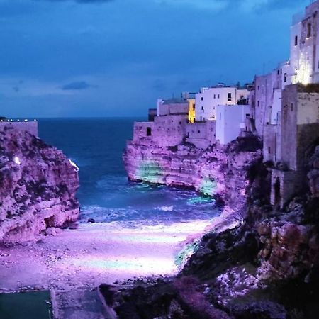 La Casa Di Giovanni Polignano a Mare Luaran gambar